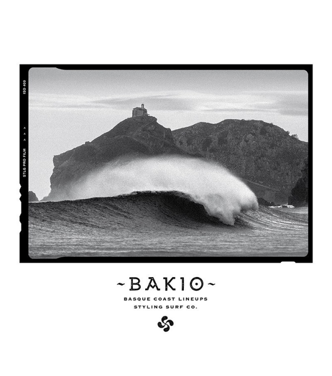 BAKIO Lineup - Camiseta STYLING  - Blanca