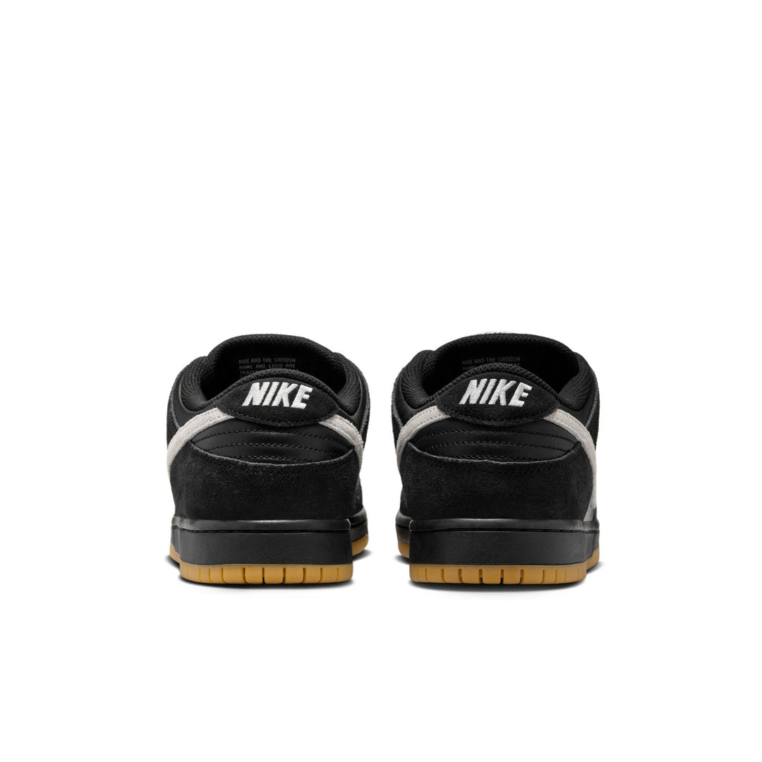 Zapatillas nike nike sb dunk low pro skate shoes - black/white-black-gum light brown