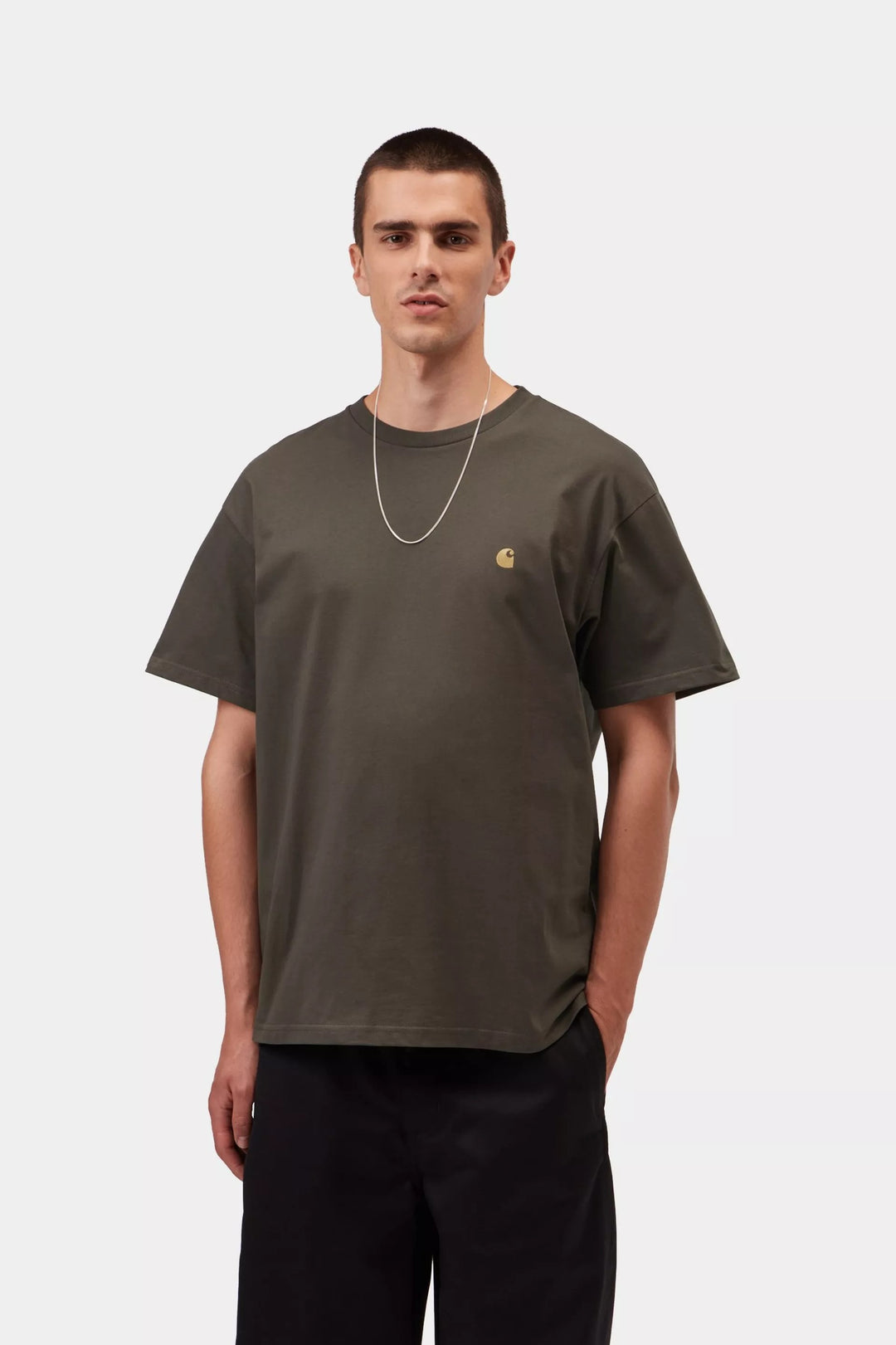 Camiseta carhartt wip s/s chase t-shirt - shungite / gold