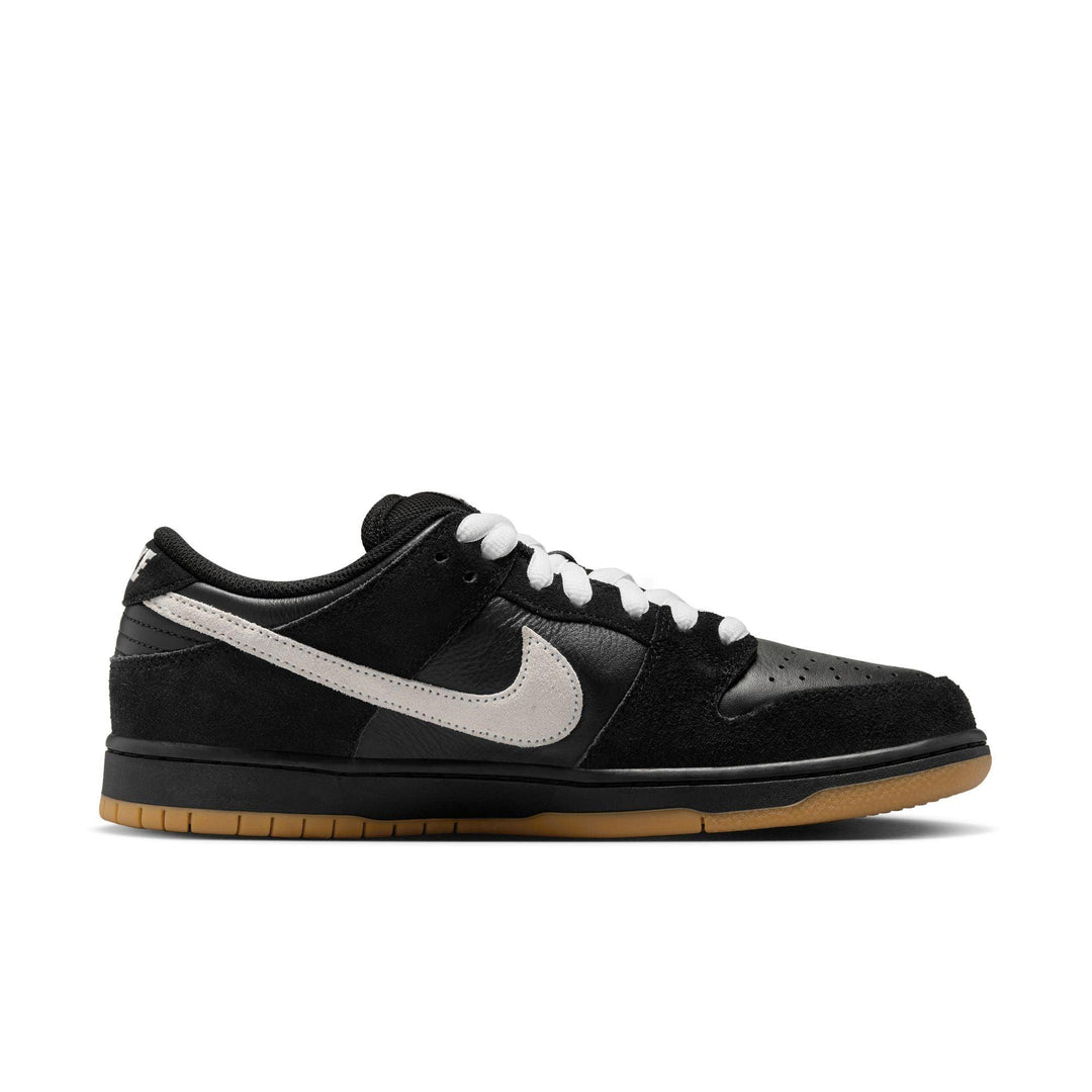 Zapatillas nike nike sb dunk low pro skate shoes - black/white-black-gum light brown