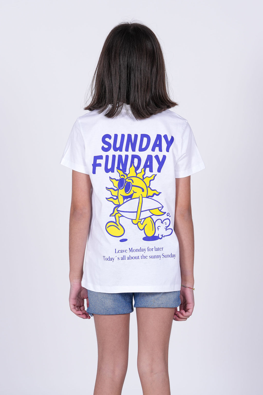 Camiseta Sunday Funday - niñablanco
