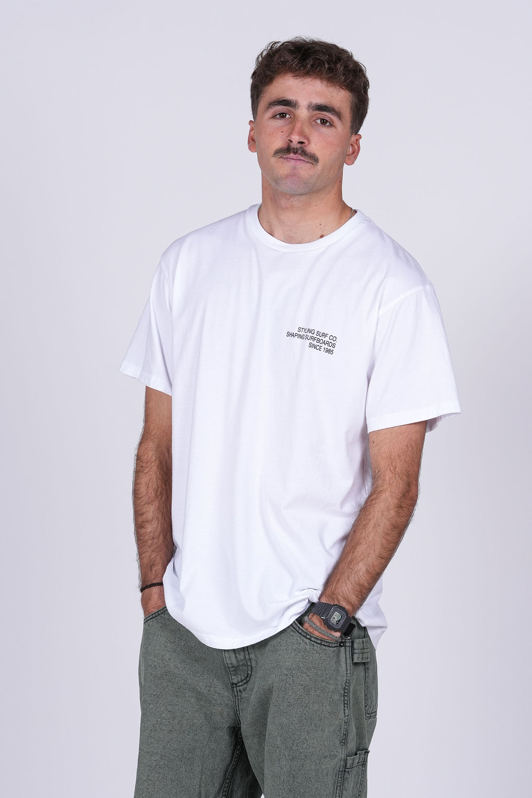 Camiseta Happy Hour - blanco