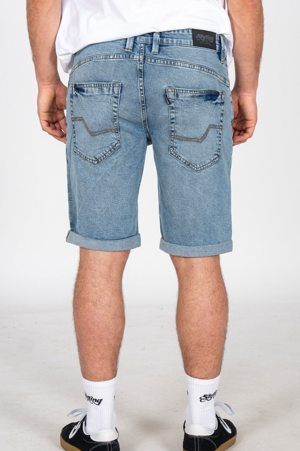 Short Kadem (Blue Wash) - blue wash loading=