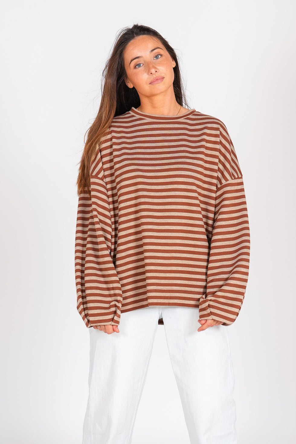 Camiseta Styling Taianna Oversize - wood smoke stripe