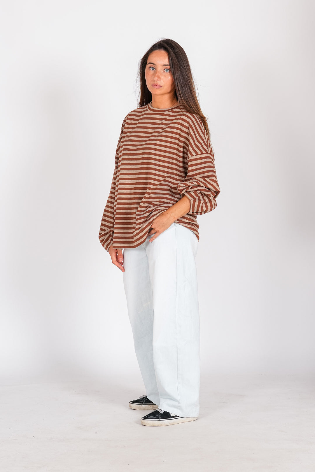 Camiseta Styling Taianna Oversize - wood smoke stripe