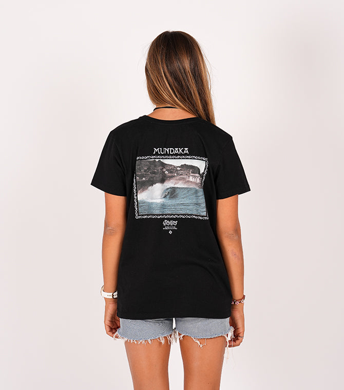 Camiseta Mundaka - Negro loading=