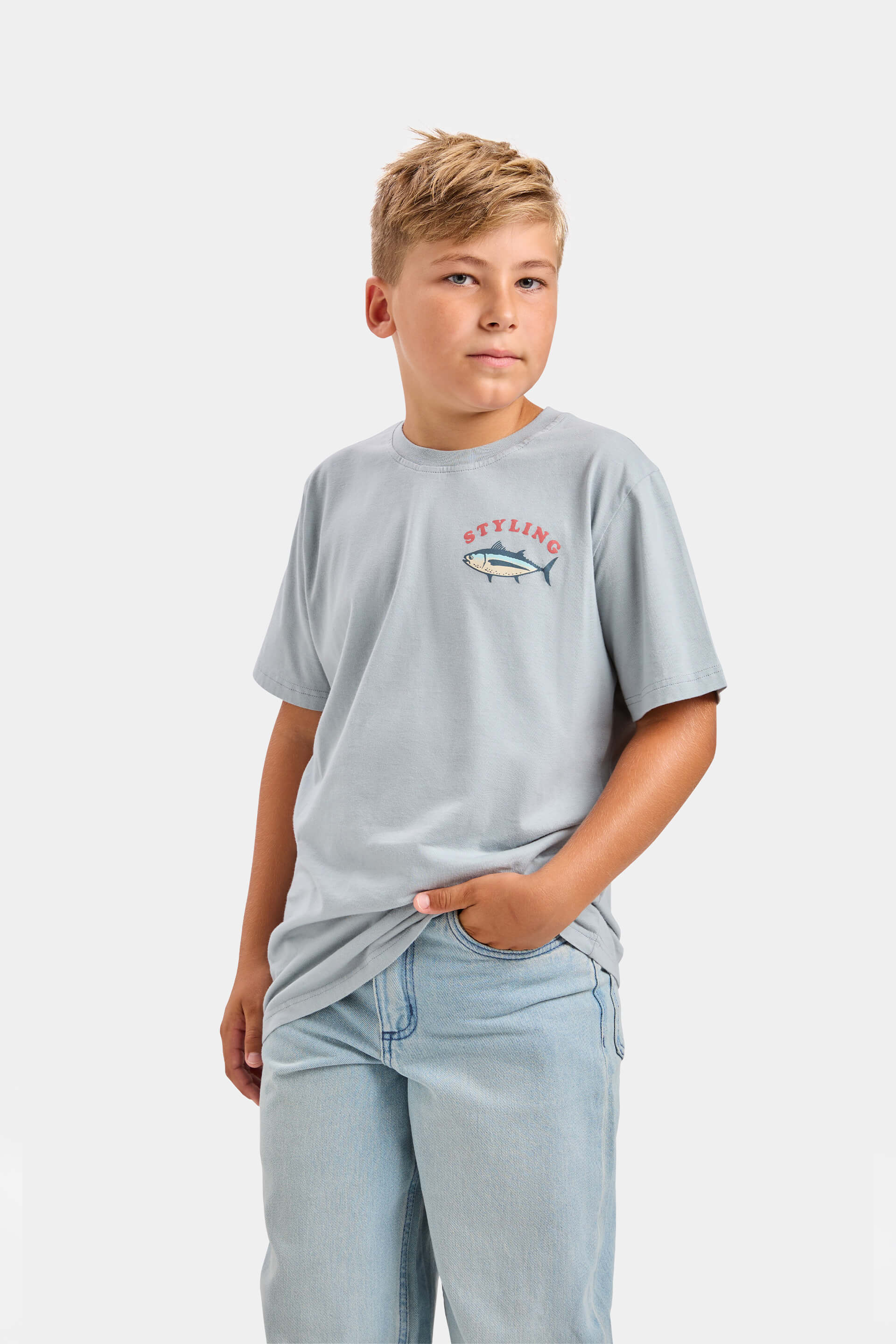 Camiseta Bonito - Plomo