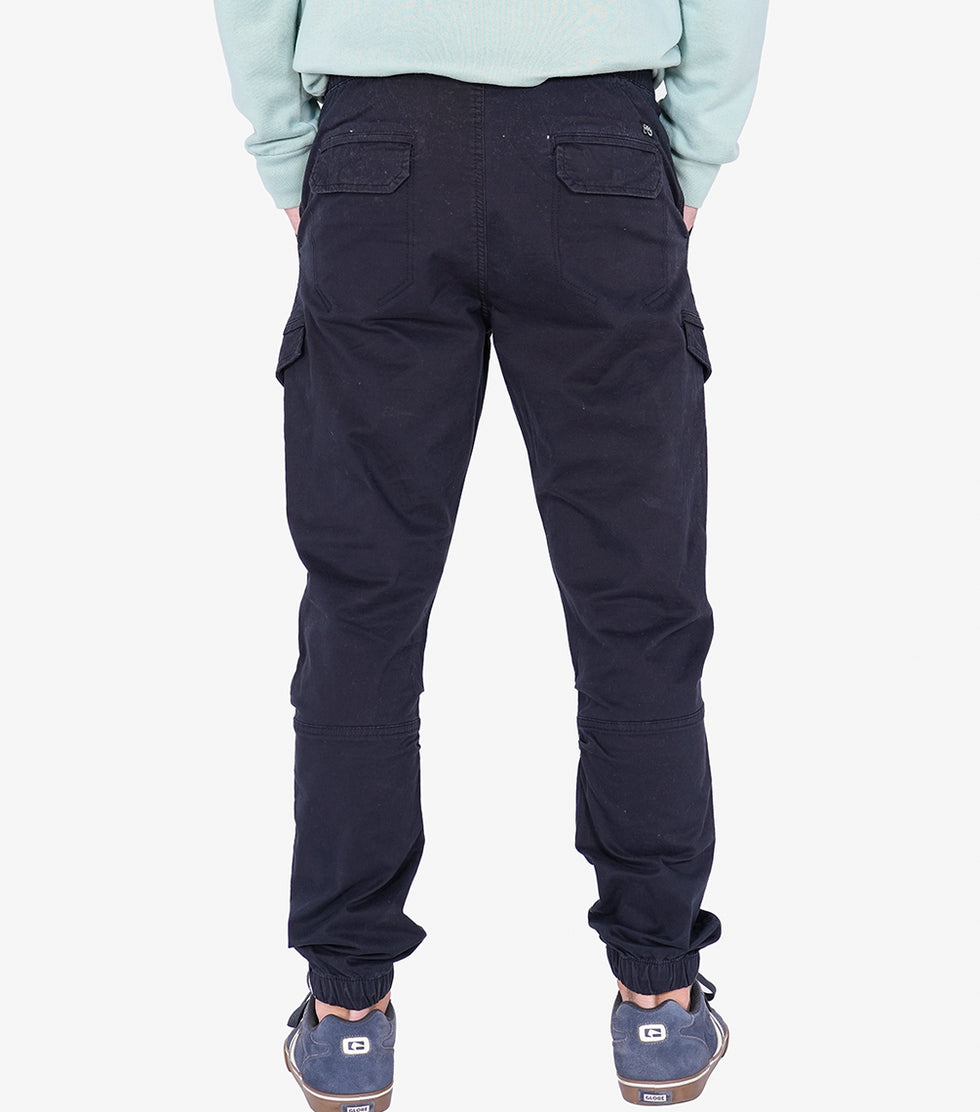 Pantalon Levino - black loading=
